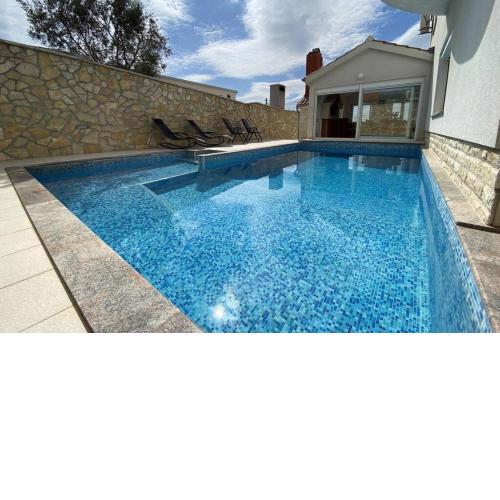 Villa Vana, Jasenice, Maslenica with private pool