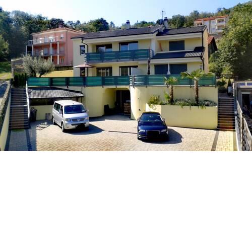 Villa Villa