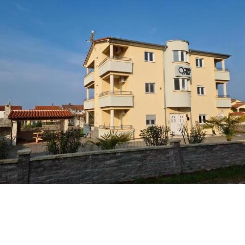 Villa Vita apartments & studios