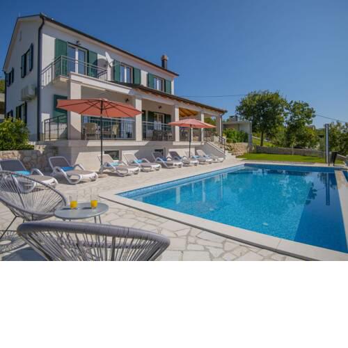 Villa with pool Melita