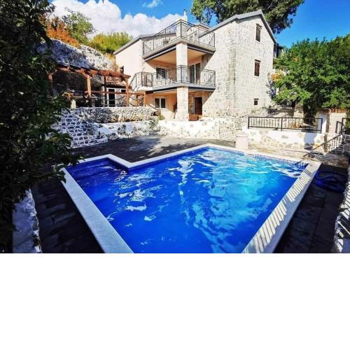 Villa Zamudio