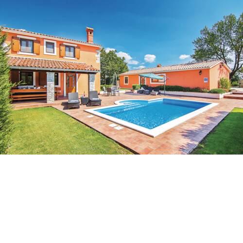 Villa Zara with Pool, Sauna, Gym and Game Room