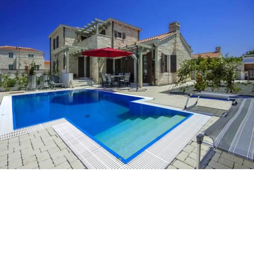 Villa Zephyra