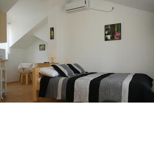 VillaTrio Apartment No 23