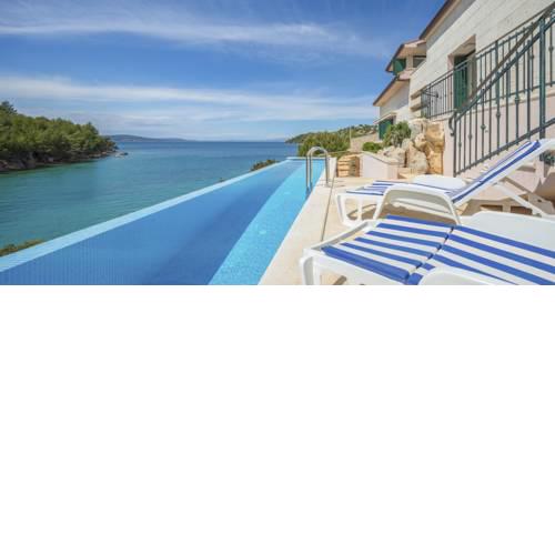 Vinisce Villa Sleeps 10 Pool Air Con WiFi