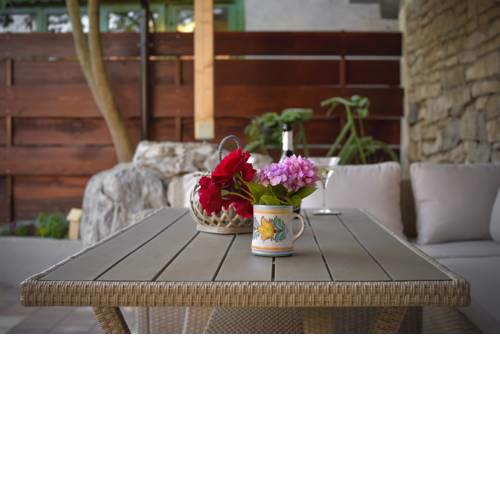Vintage Garden Apartment