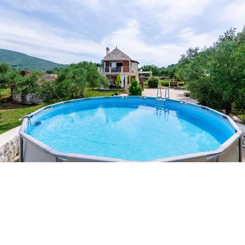 Wine & Vino Holiday Home