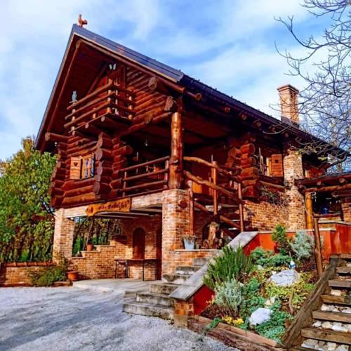 Wooden dream house Hiza Debeljak