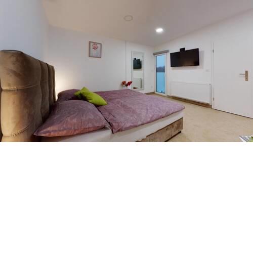 WooW Apartments