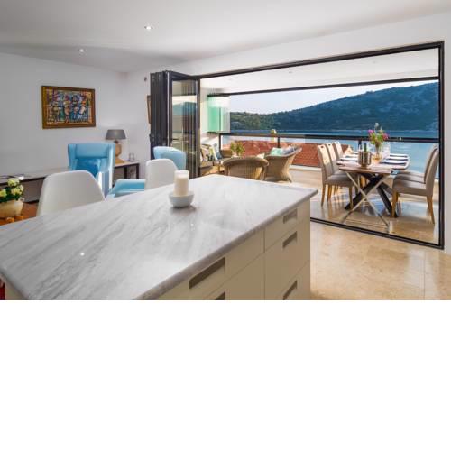 Zardin Lux Apartment