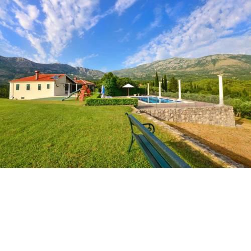 Zastolje Villa Sleeps 6 Pool Air Con WiFi